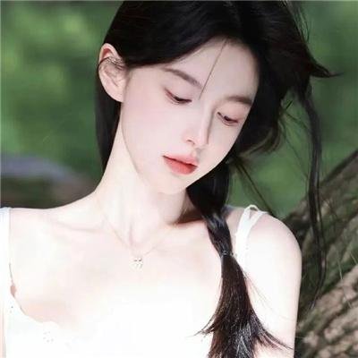 背鸭子的男孩